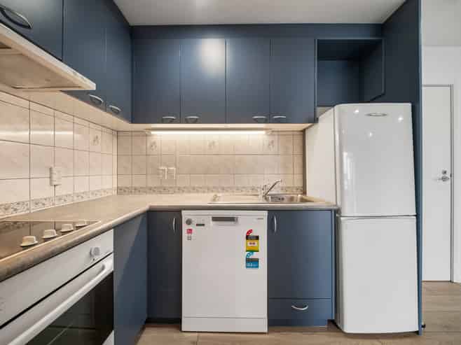 3F/10 Crown Lynn Place, New Lynn