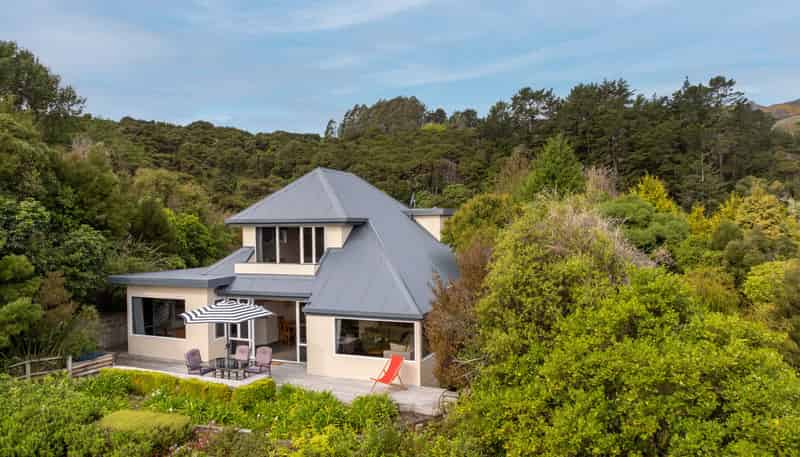 2 Settlers Hill, Akaroa