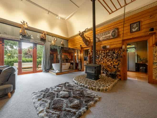 6 Hill Road, Lumsden