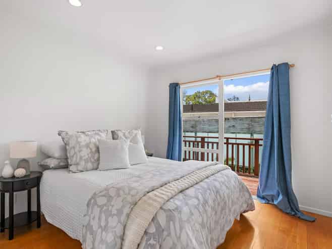 2 Pembroke Crescent, Glendowie