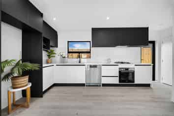 7/11 Albert Street, Otahuhu