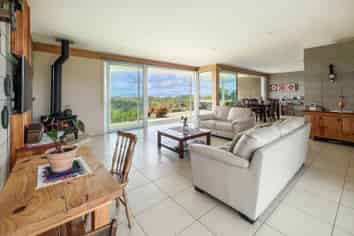 55 Cottage Hill Way, Waipu