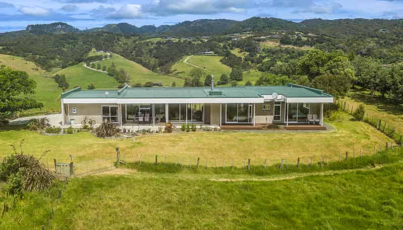 55 Cottage Hill Way, Waipu