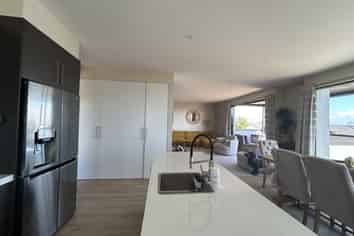 144 Panorama Drive, Stoke