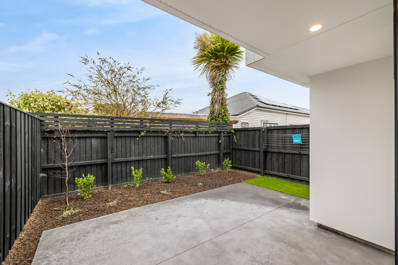Contemporary New Build with Two Ensuites - Mehr