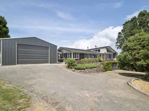 54 Grand Vue Road, Kawaha Point