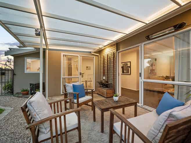 2/23 Lomond Street, Takapuna