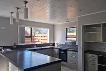 44 Murray Ave, Hawera