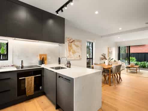 5/11 Western Springs Road, Kingsland