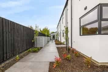 7/106 Wildberry Street, Woolston