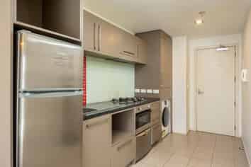 225/4 Wagener Place, Mount Albert