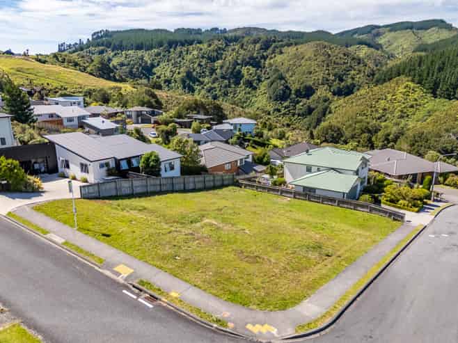 113 Kirton Drive, Riverstone Terraces