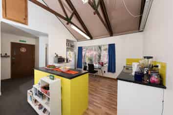 305 Mansfield Street, Newtown