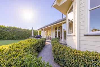 6/3382 Pourerere Road, Waipawa