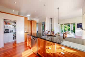 6/3382 Pourerere Road, Waipawa