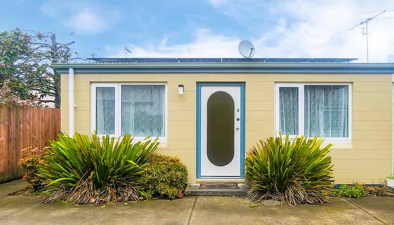 2/589 Barbadoes Street, Edgeware