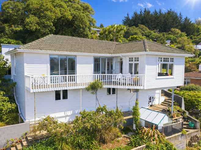 53 Ravenswood Road, Saint Clair