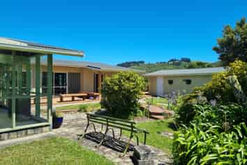 4 Pine Tree Lane, Korokoro