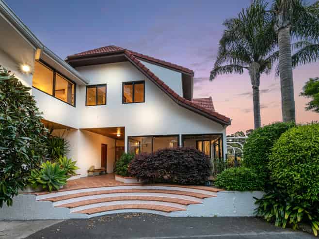 807 Dairy Flat Highway, Dairy Flat