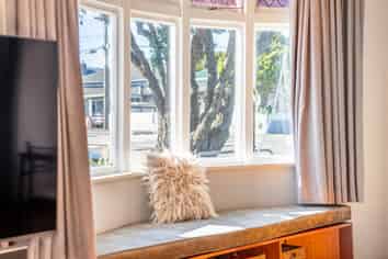 381 Jackson Street, Petone