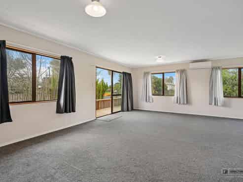 1/32 Parakai Avenue, Parakai, Helensville