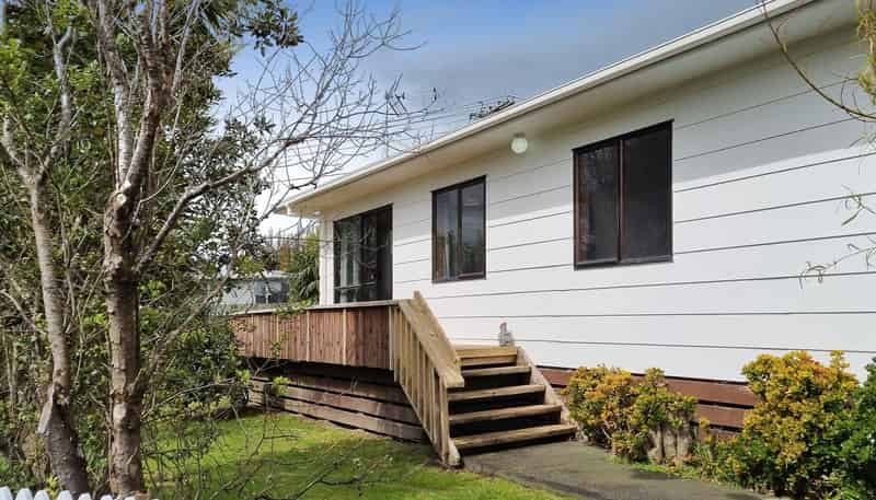 1/32 Parakai Avenue, Parakai, Helensville