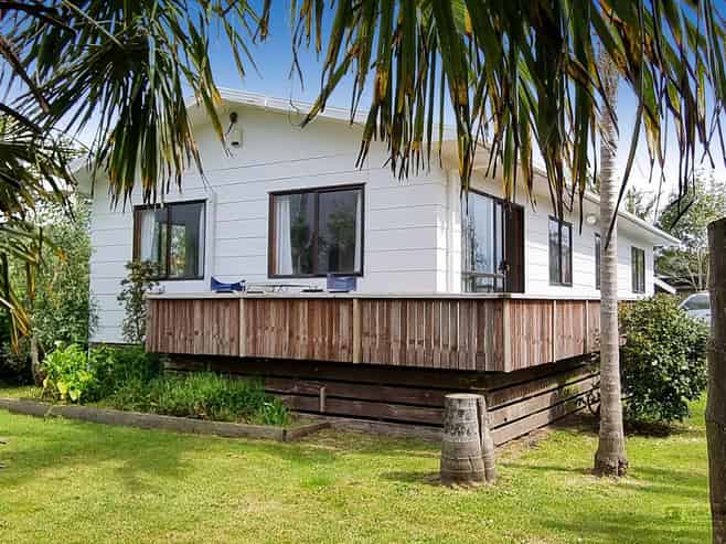 1/32 Parakai Avenue, Parakai, Helensville