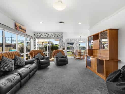 11 Oleander Lane, Mount Maunganui