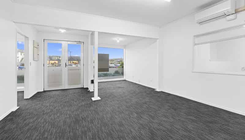 25 Eliot Street, New Plymouth