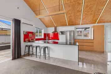 571 Queen Street, Levin