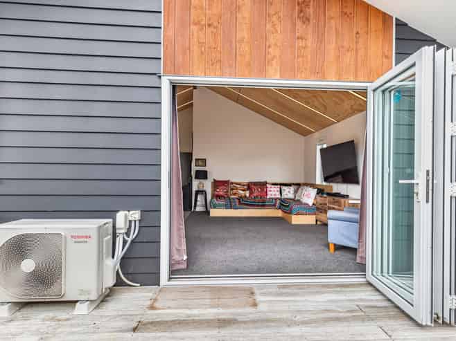 571 Queen Street, Levin