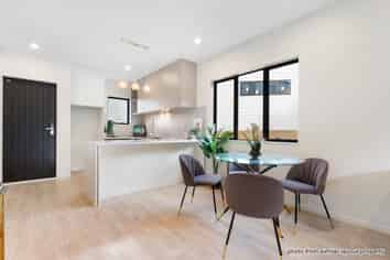 25 Whiteywood Street, Westgate