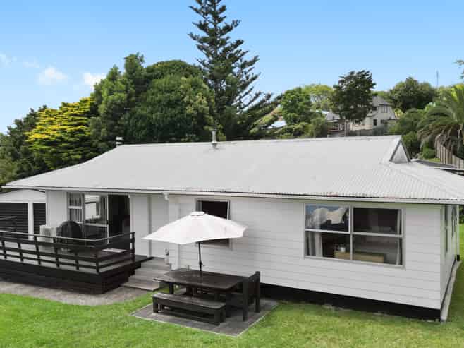 7 Norfolk Place, Pukete