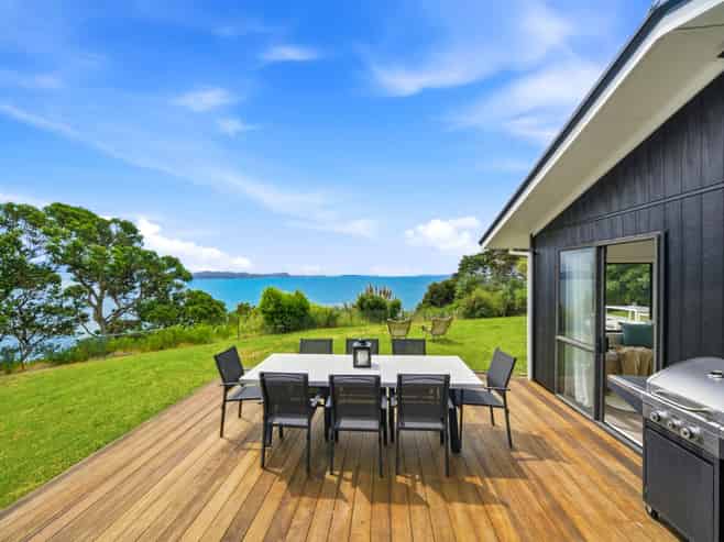 49 Duncansby Road, Stanmore Bay