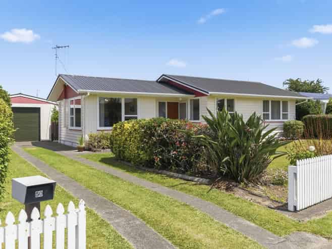 50 Kennedy Drive, Levin