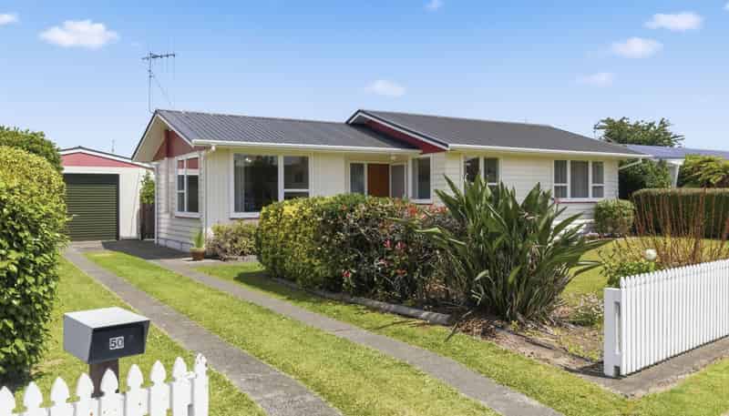 50 Kennedy Drive, Levin