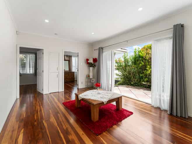 107 Taylor Road, Mangere Bridge