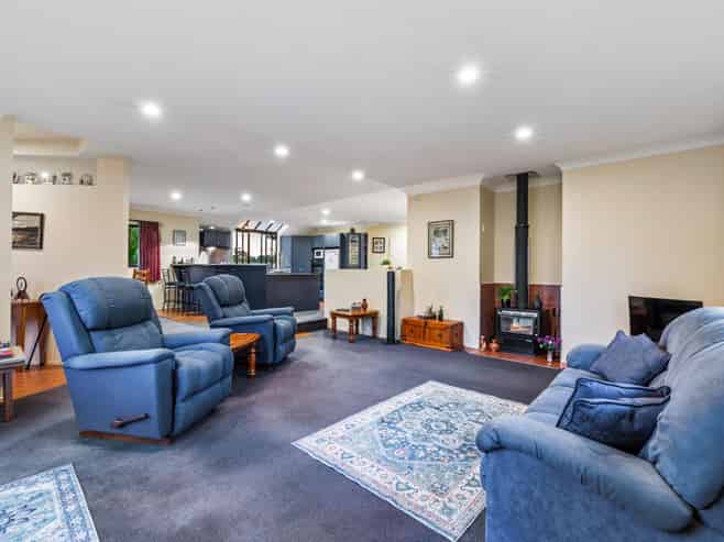 4 Tellin Close, Massey