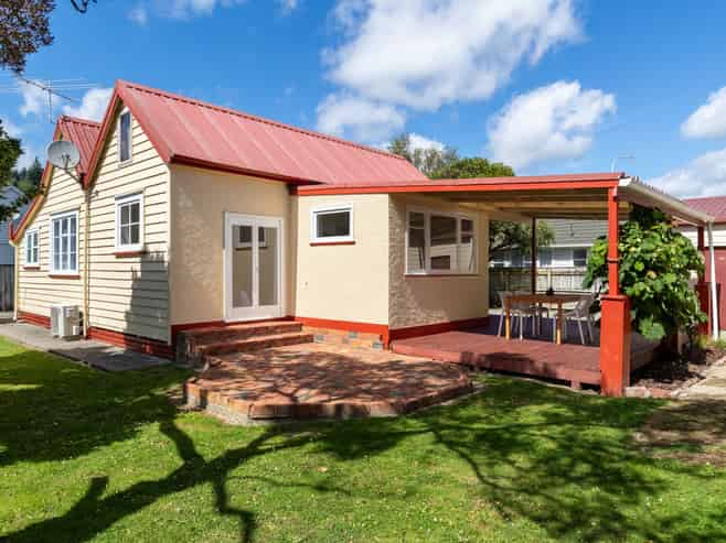5 Mangaroa Hill Road, Clouston Park