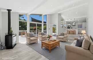 9 Bronte Place, Whalers Gate