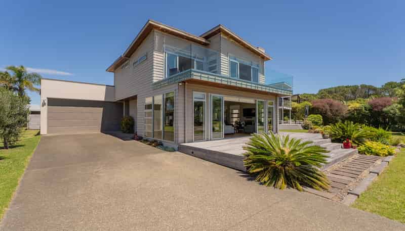 110 Mercury View, Matarangi