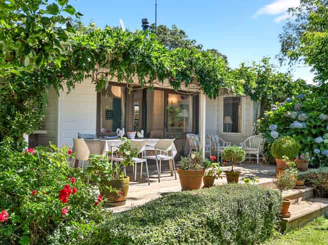 148 West Street, Greytown