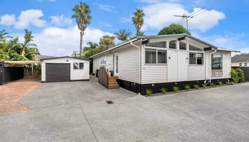 10 Montmere Avenue, Te Atatu Peninsula