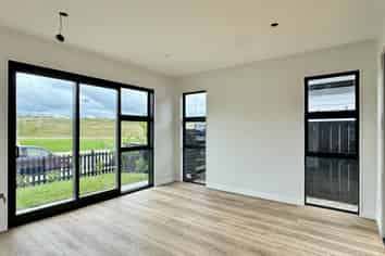 407 Te Taruna Drive, Milldale