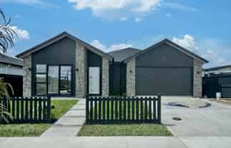 407 Te Taruna Drive, Milldale