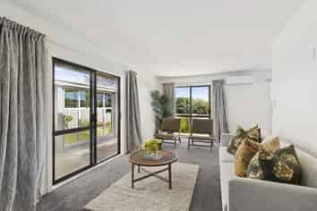 6 Bobstay Lane, Whitby