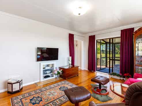 48 Te Pene Avenue, Titahi Bay