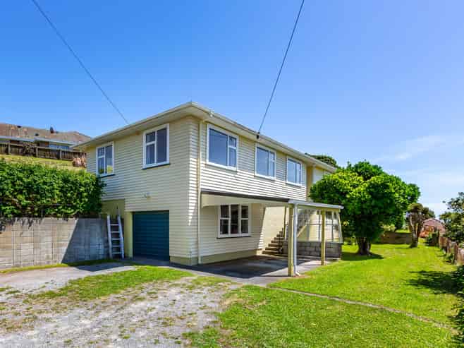 48 Te Pene Avenue, Titahi Bay