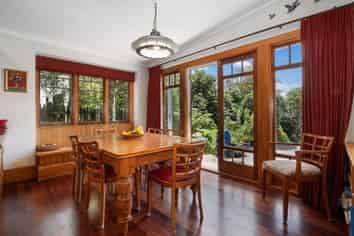 131 Upland Road, Kelburn