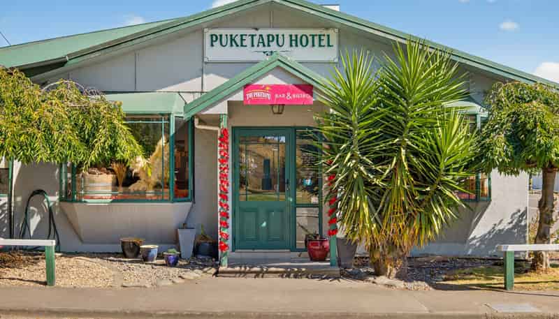 679 Puketapu Road, Puketapu